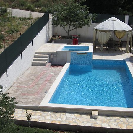 Apartments Nives سوبيتار الغرفة الصورة